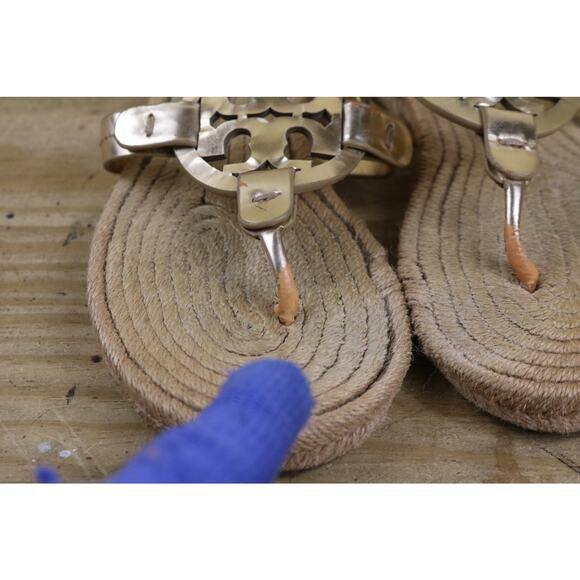 Tory Burch Espadrille Sandals 5M Miller Gold Logo Thong Shoes Flats - Picture 7 of 10